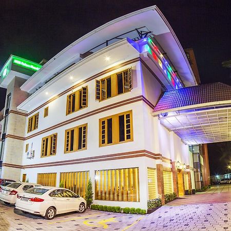 Hill Palace Hotel & Spa Kochi Eksteriør bilde