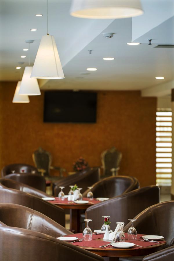 Hill Palace Hotel & Spa Kochi Eksteriør bilde