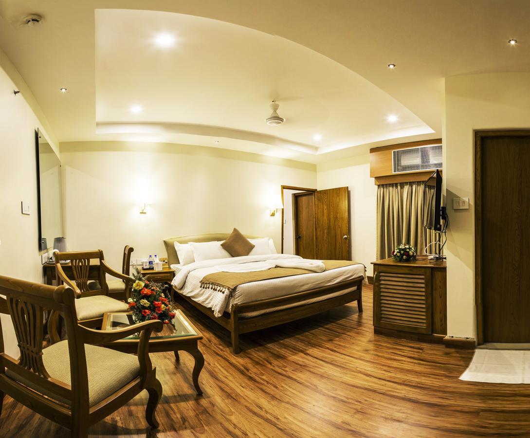 Hill Palace Hotel & Spa Kochi Eksteriør bilde